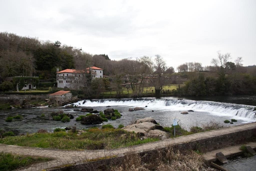 A Casa Da Moreira - Casa Rural En Ponte Maceira A Coruna Exterior photo