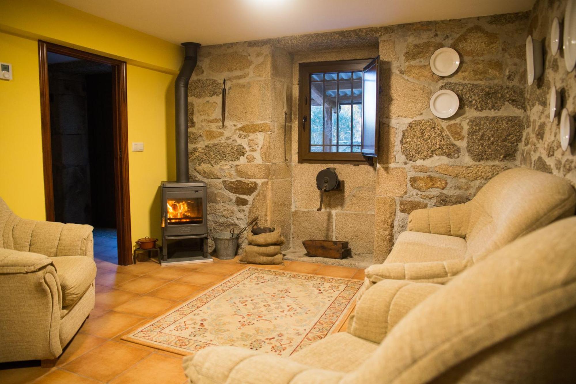 A Casa Da Moreira - Casa Rural En Ponte Maceira A Coruna Exterior photo